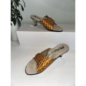 Helle Comfort Womens 38 US 7.5 Bronze Croc Patent Slide Sandals Kitten Heels